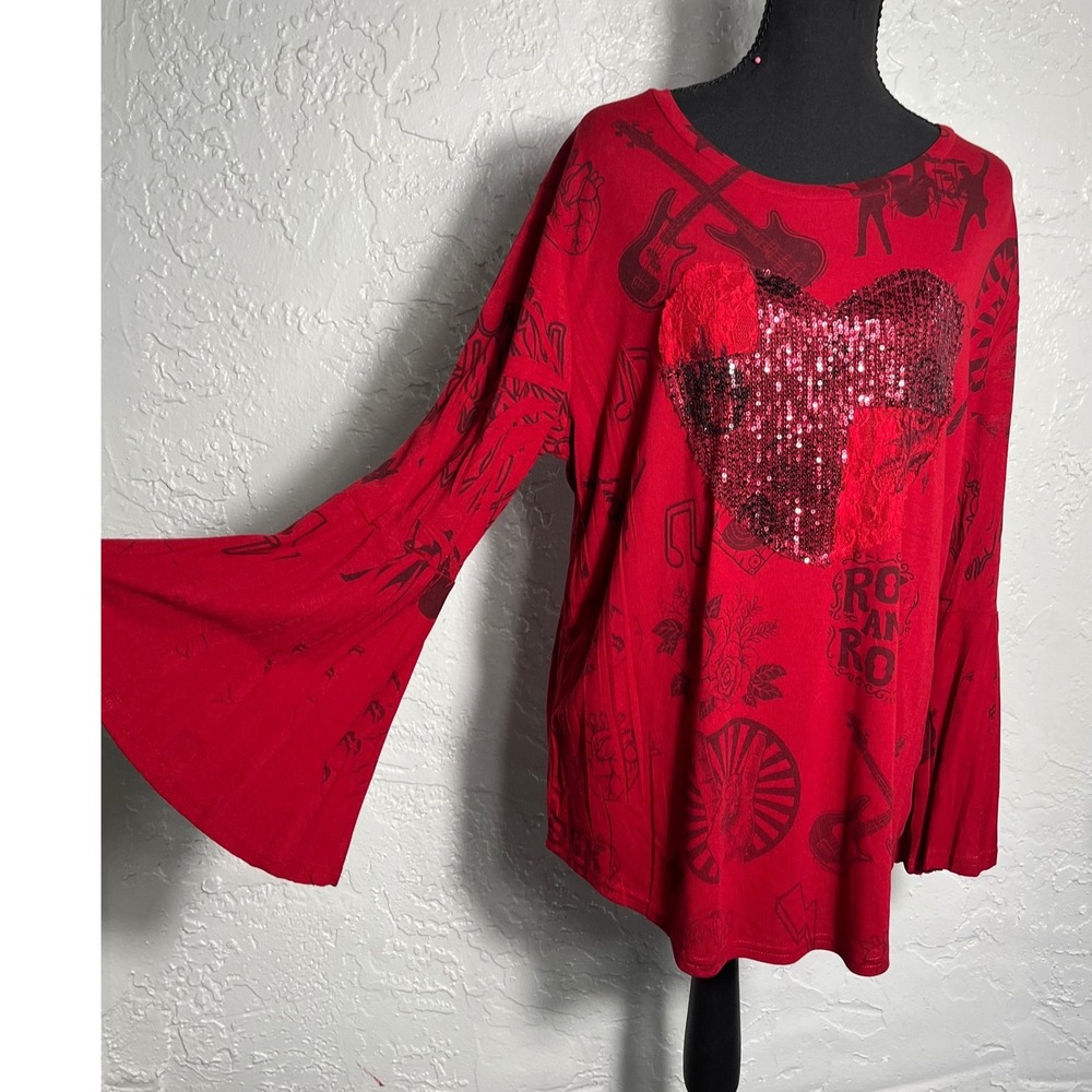 Origami by Vivien Red Rock and Roll Graphic Sequin Heart Bell Sleeve Top XL Y2K